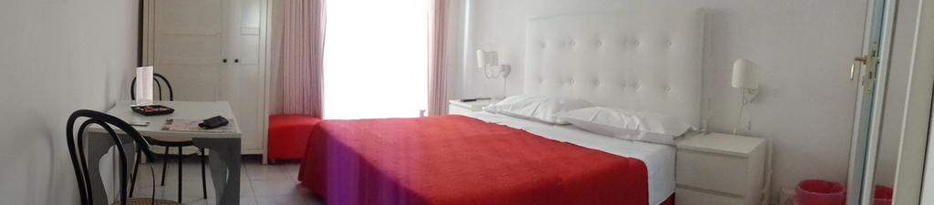 Interno 9 Hotel Rome Bagian luar foto