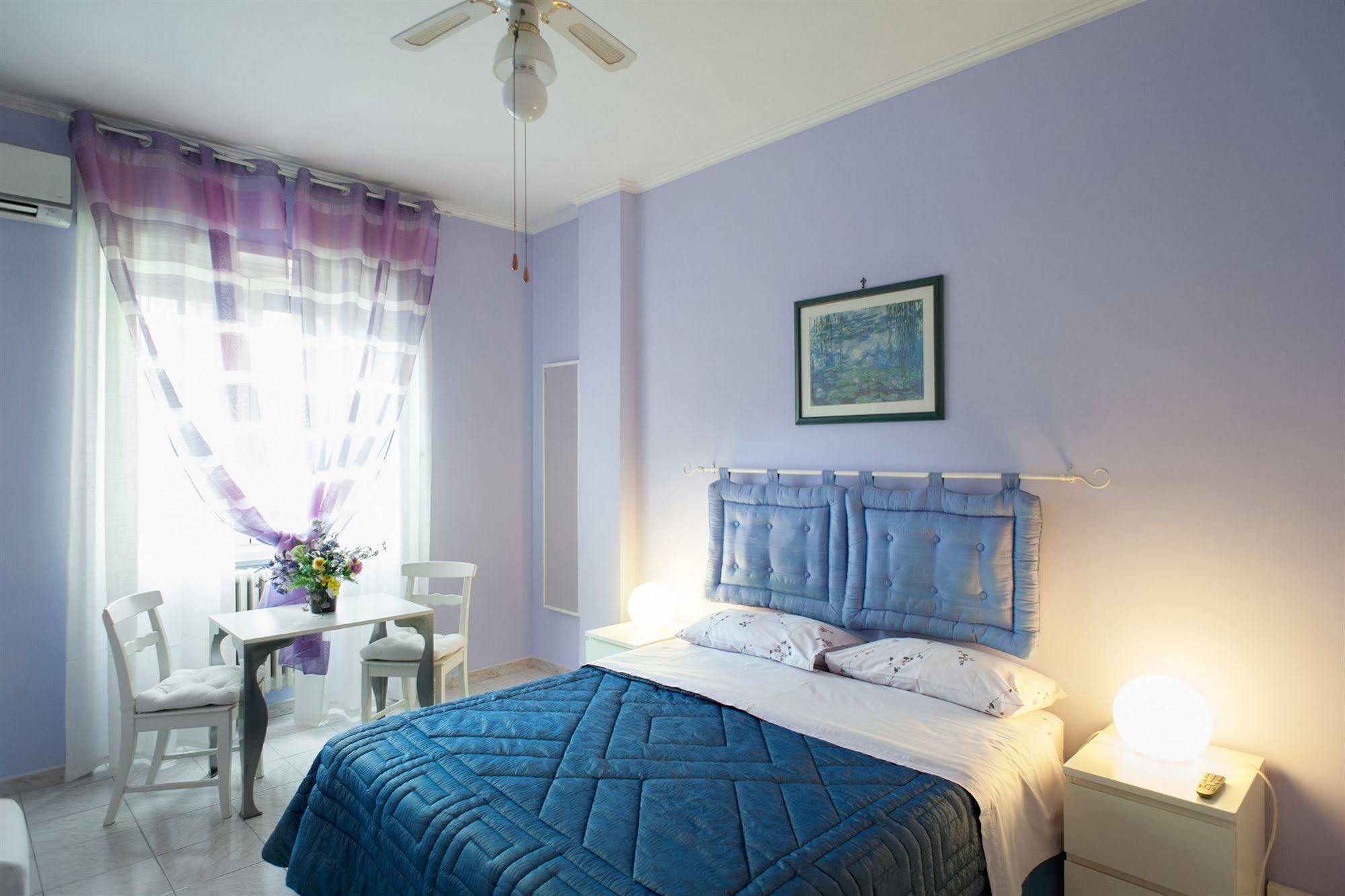 Interno 9 Hotel Rome Bagian luar foto